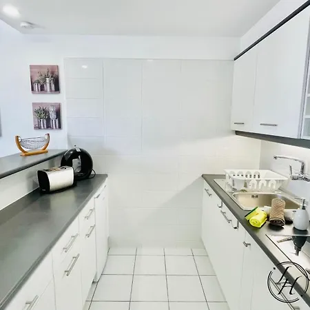 Apartment Elsarosa - 500m - 2 Pools - Tennis & Padel Portimao